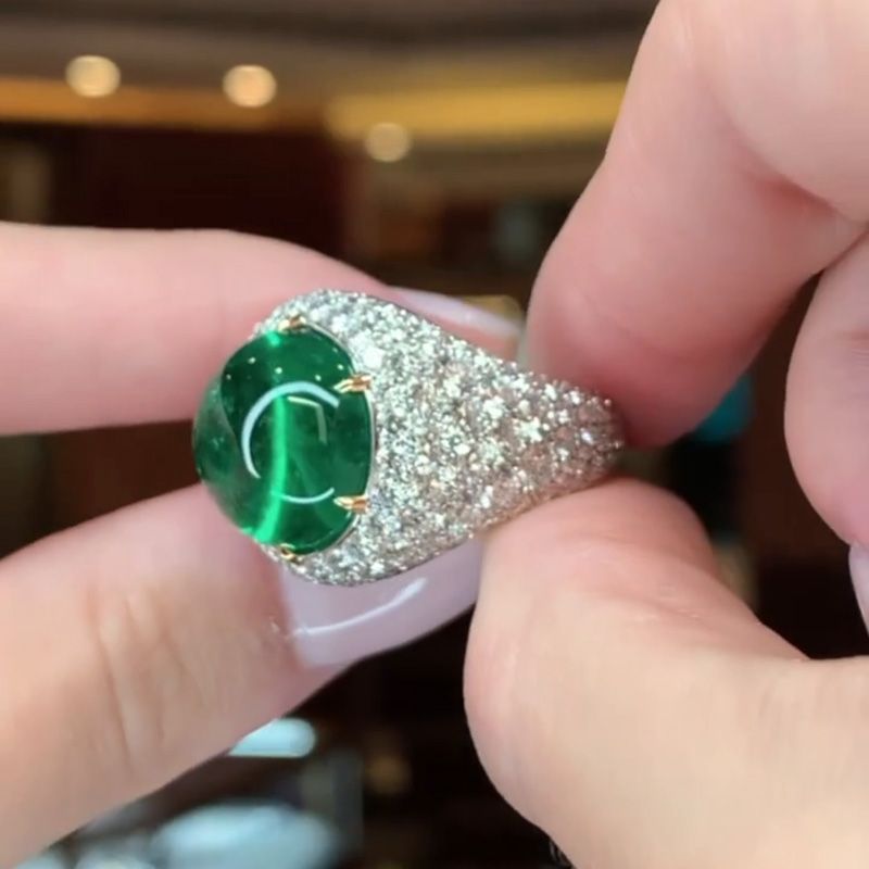 Ria 13.5ct Cabochon Emerald With Round White Sapphires Setting Engagement Ring